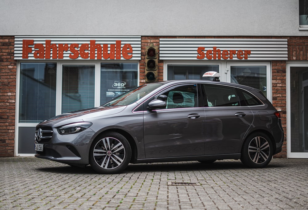 Mercedes B 200d
